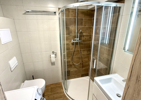 EXKLUZÍVNA, štýlová garsónka v centre Banskej Bystrice