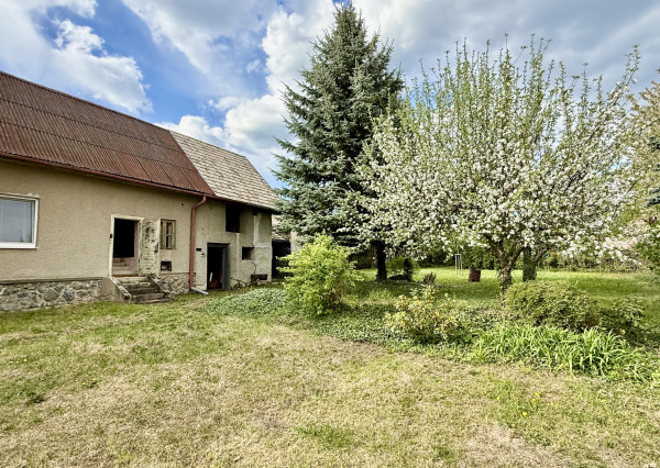 Rodinný dom Divín, Ružiná - pokoj, súkromie a voda na dosah