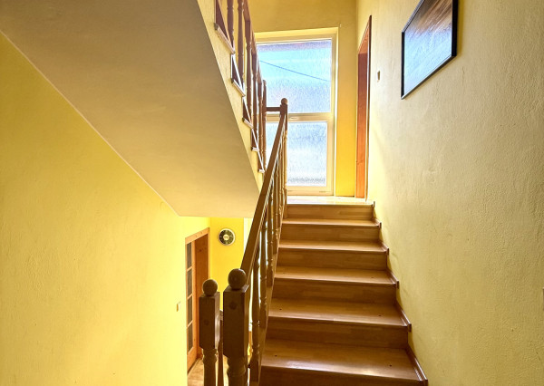 Priestranný rodinný dom na slnečnom pozemku 2 170 m²
