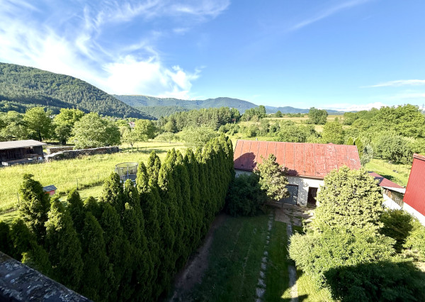 Priestranný rodinný dom na slnečnom pozemku 2 170 m²