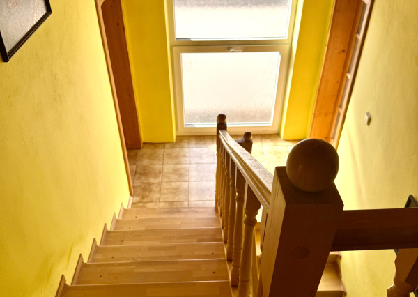 Priestranný rodinný dom na slnečnom pozemku 2 170 m²