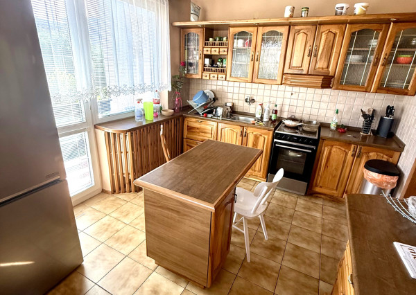 Priestranný rodinný dom na slnečnom pozemku 2 170 m²