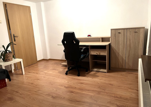 Priestranný 3-izbový byt na prenájom