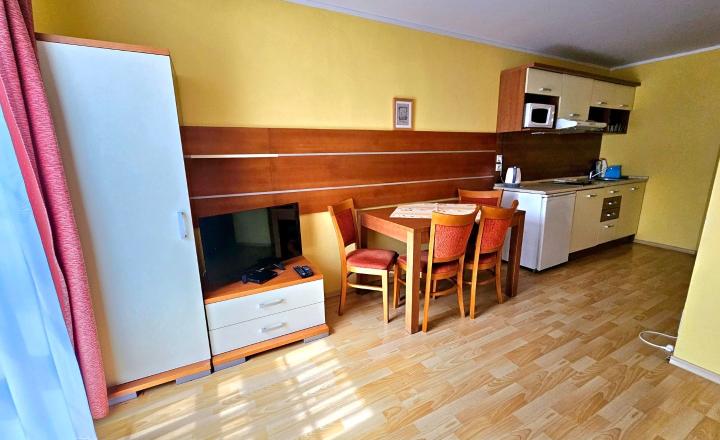 REZERVOVANÝ - TOP PONUKA na Donovaloch 2i byt s parkovacím miestom - fotografia 8