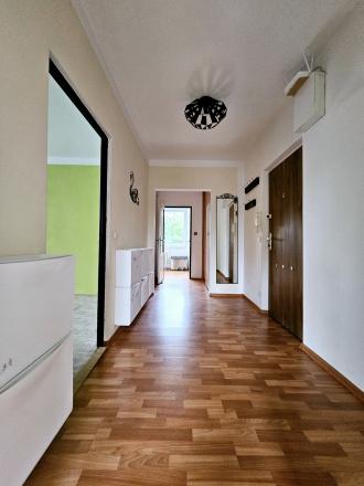 REZERVOVANÝ - Priestranný 3i byt vo vyhľadávanej lokalite - fotografia 12