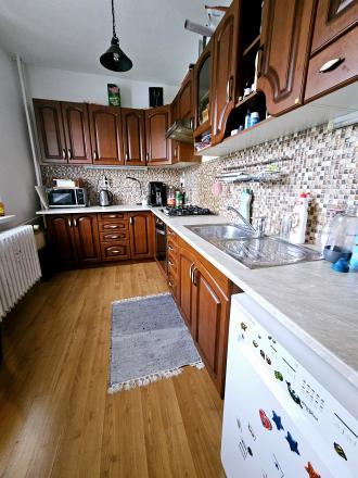 REZERVOVANÝ - Zrekonštruovaný 3i byt na Fončorde - fotografia 7
