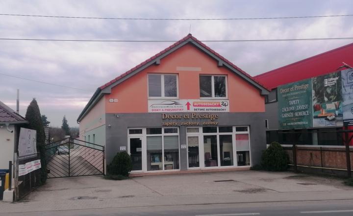 Dvojpodlažná polyfunkčná budova - fotografia 3