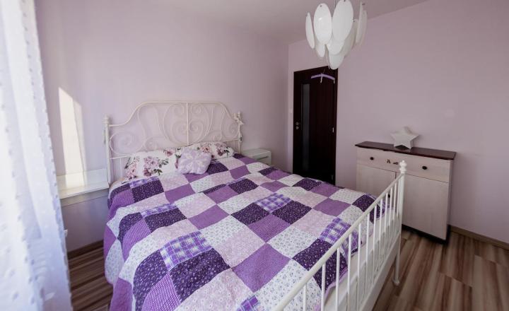 Exkluzívne na predaj 2-izbový byt prerobený na 3-izbový - fotografia 9