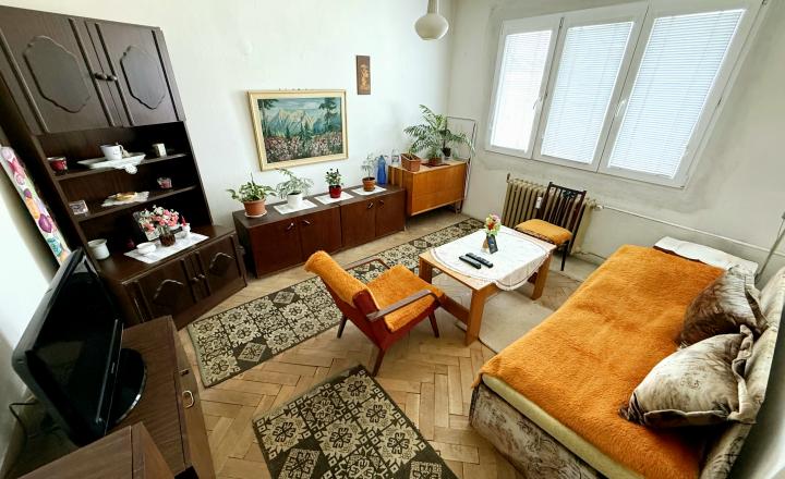 REZERVOVANÝ - Na predaj 3-izbový byt v obľúbenej lokalite blízko centra - fotografia 11