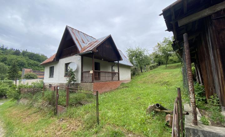 Chatka v obci Zlatno pri Poltári - fotografia 14