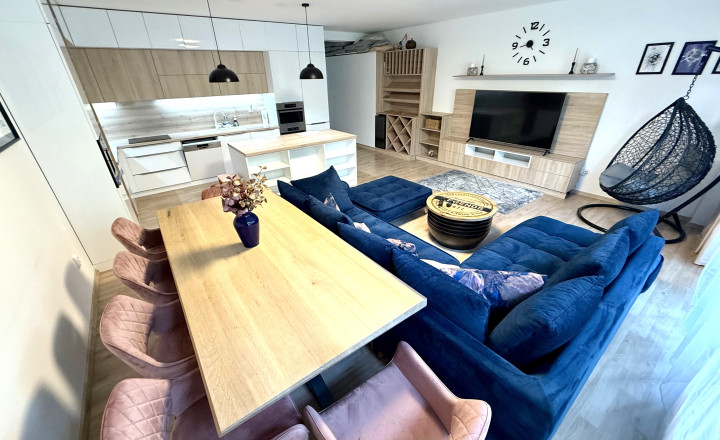 Štýlový 3-izbový byt s terasou, jacuzzi a parkovaním - fotografia 3