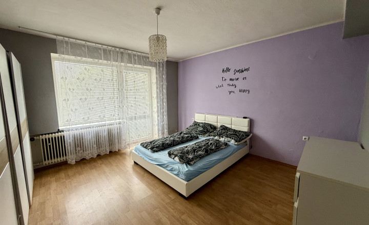 Priestraný rodinný dom v obci Veľká Lehota - fotografia 5