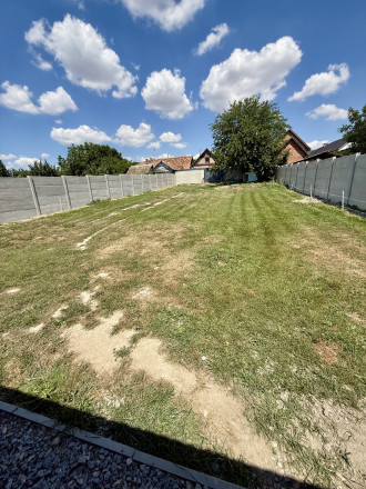 Veľký pozemok, nekonečné možnosti využitia - dom v Modranoch - fotografia 19