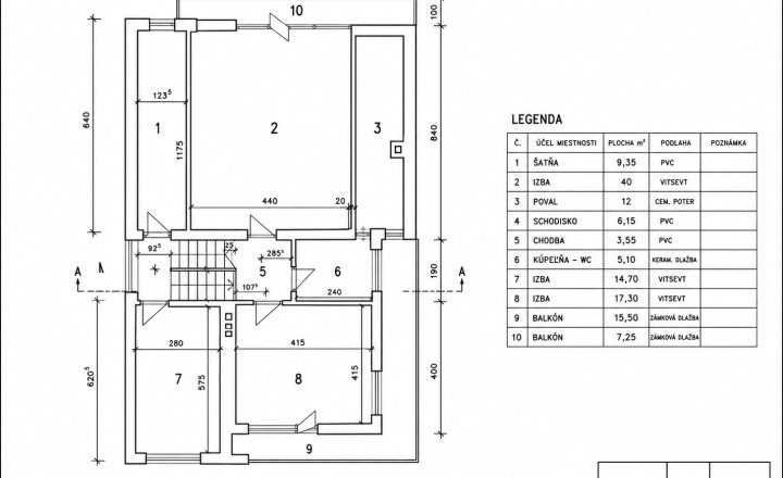 REZERVOVANÝ - Priestranný rodinný dom na slnečnom pozemku 2 170 m² - fotografia 30