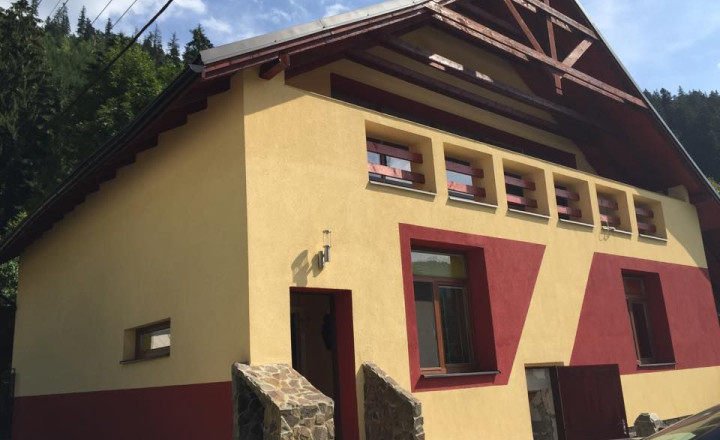 Rodinný dom v srdci Starých Hôr – bývanie, relax, investícia - fotografia 33