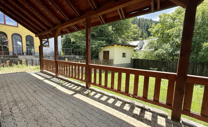 Rodinný dom v srdci Starých Hôr – bývanie, relax, investícia - fotografia 38