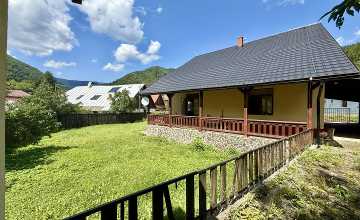 Rodinný dom v srdci Starých Hôr – bývanie, relax, investícia - fotografia 37