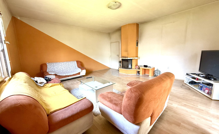 Rodinný dom v srdci Starých Hôr – bývanie, relax, investícia - fotografia 11
