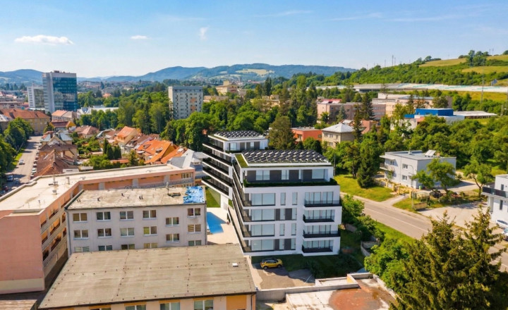 VEĽKORYSÝ 3-IZBOVÝ BYT S TERASOU | U VANYSU, BANSKÁ BYSTRICA - fotografia 9