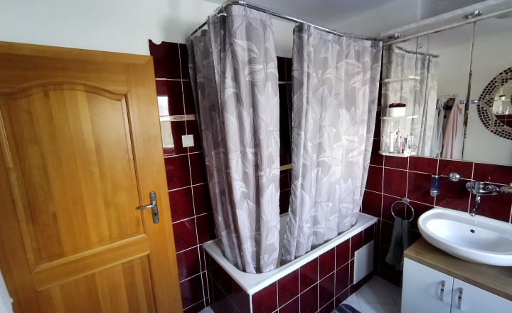3-izbový byt po kompletnej rekonštrukcii Turčianske Teplice - fotografia 16