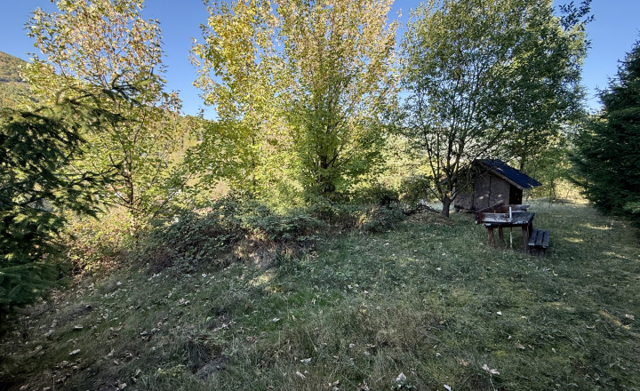 Pozemok s krásnym výhľadom v  Novej Bani - fotografia 1