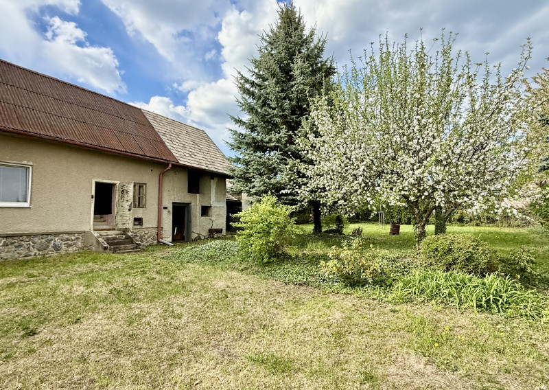 Rodinný dom Divín, Ružiná - pokoj, súkromie a voda na dosah
