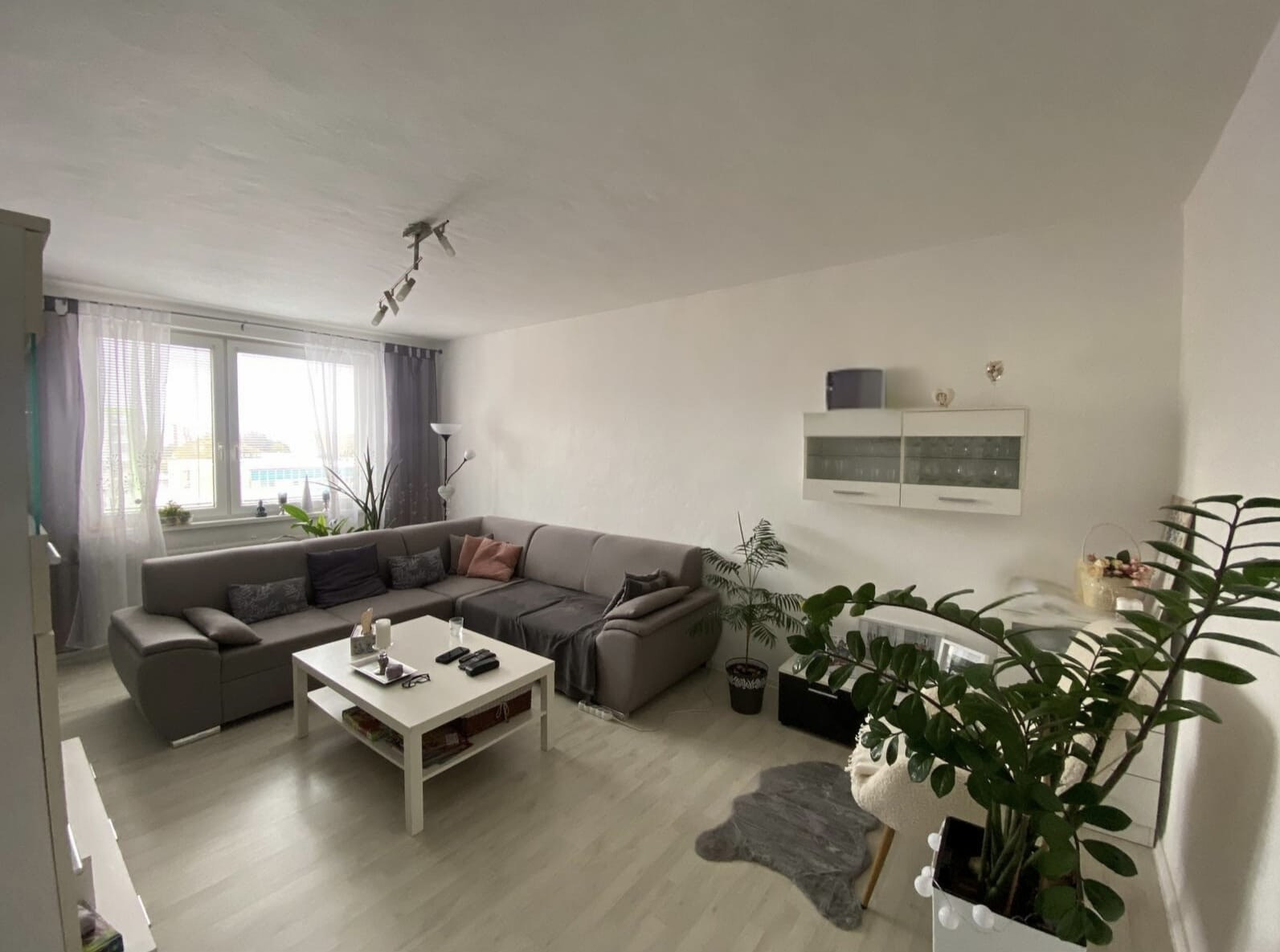 Slnečný 4i byt v Leviciach