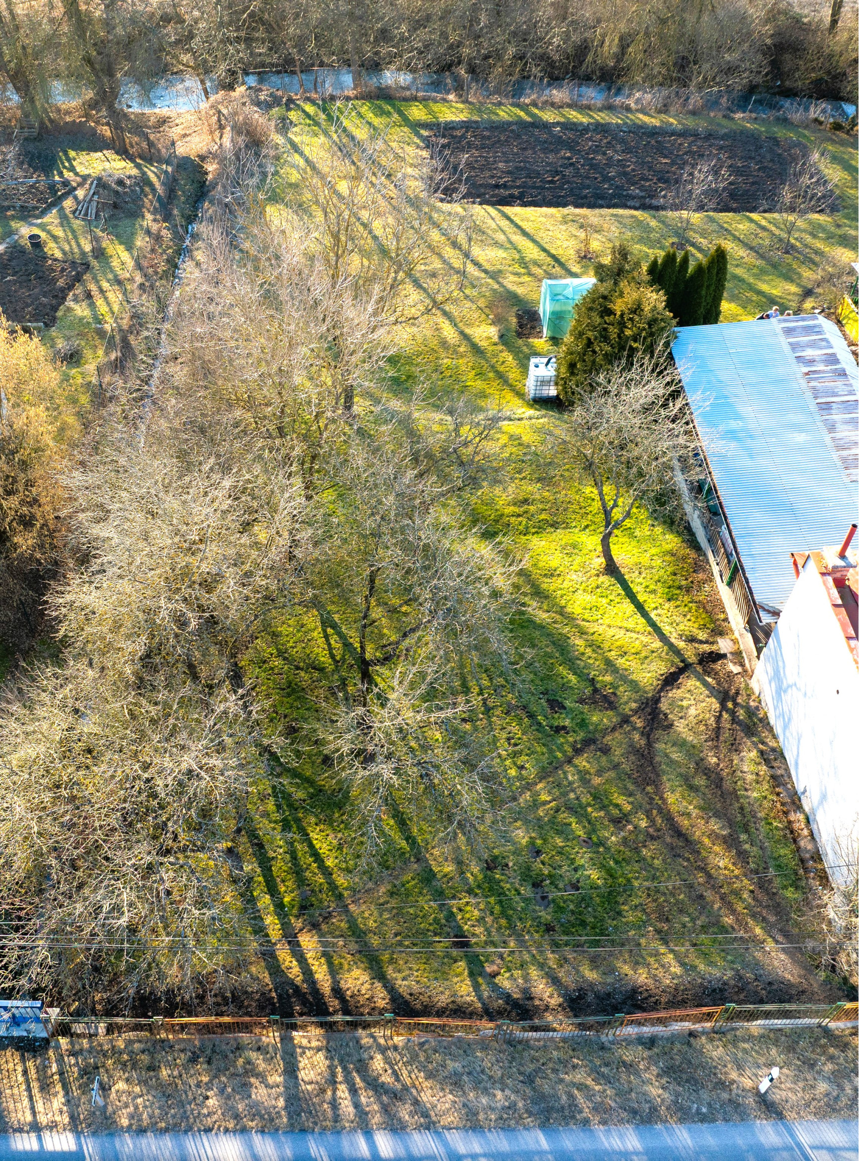 Pozemok na výstavbu rodinného domu - DOHODA NA CENE MOŽNÁ