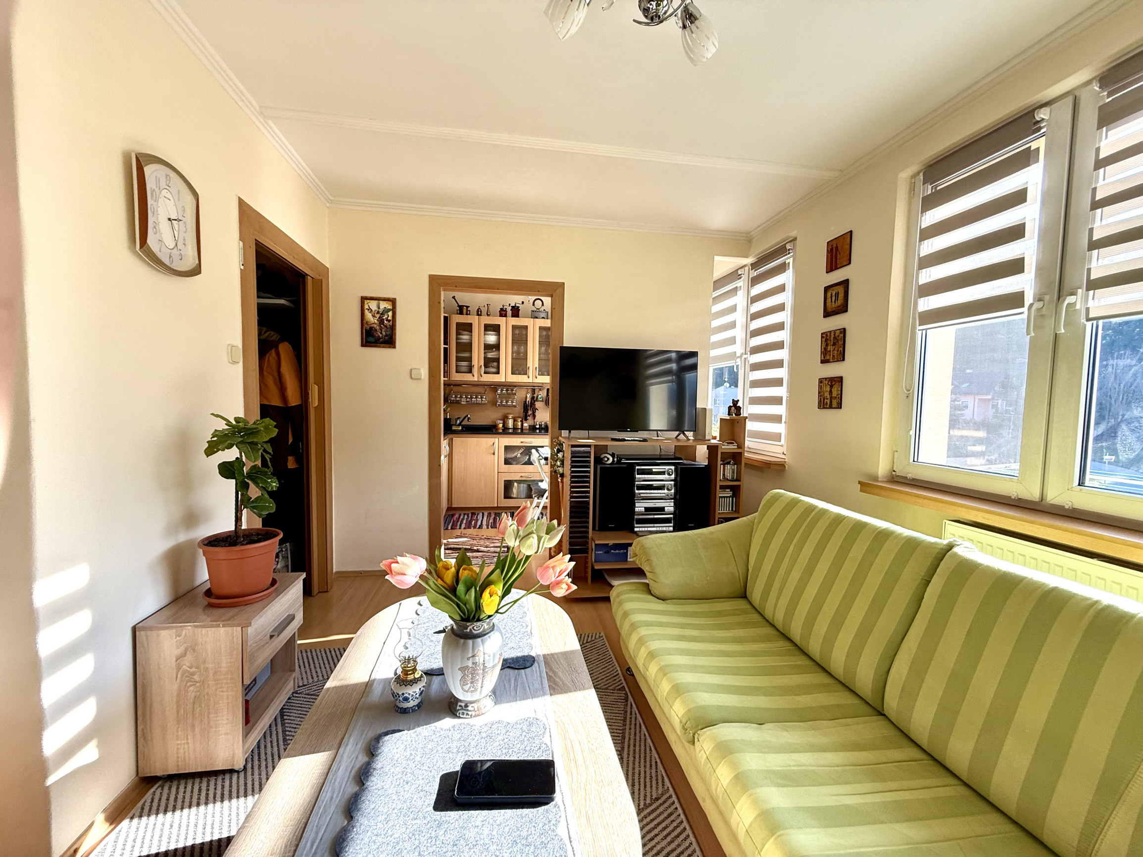 REZERVOVANÝ - Slnečný 1-i byt v tichej a vyhľadávanej lokalite BB